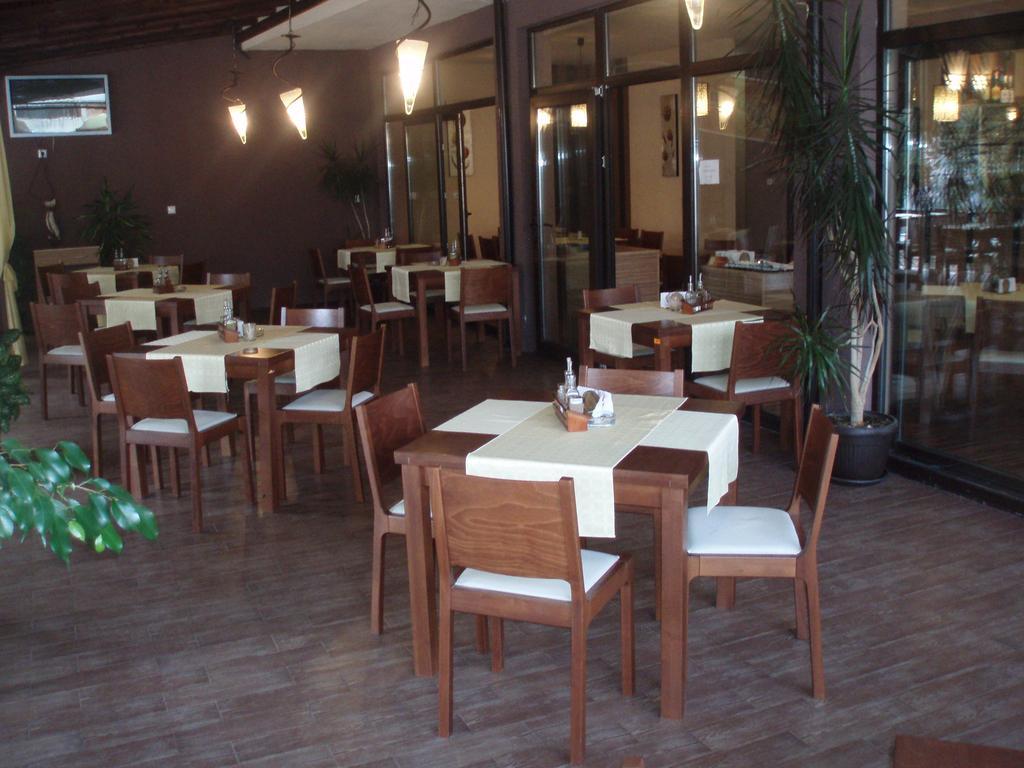Hotel Rusalka Kiten  Buitenkant foto